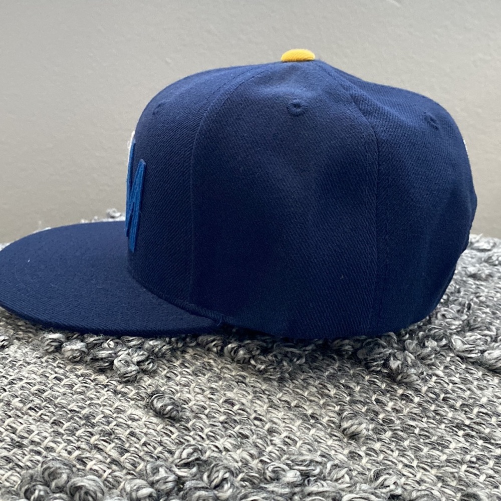In4mation SnapBack - Picture 2 of 9